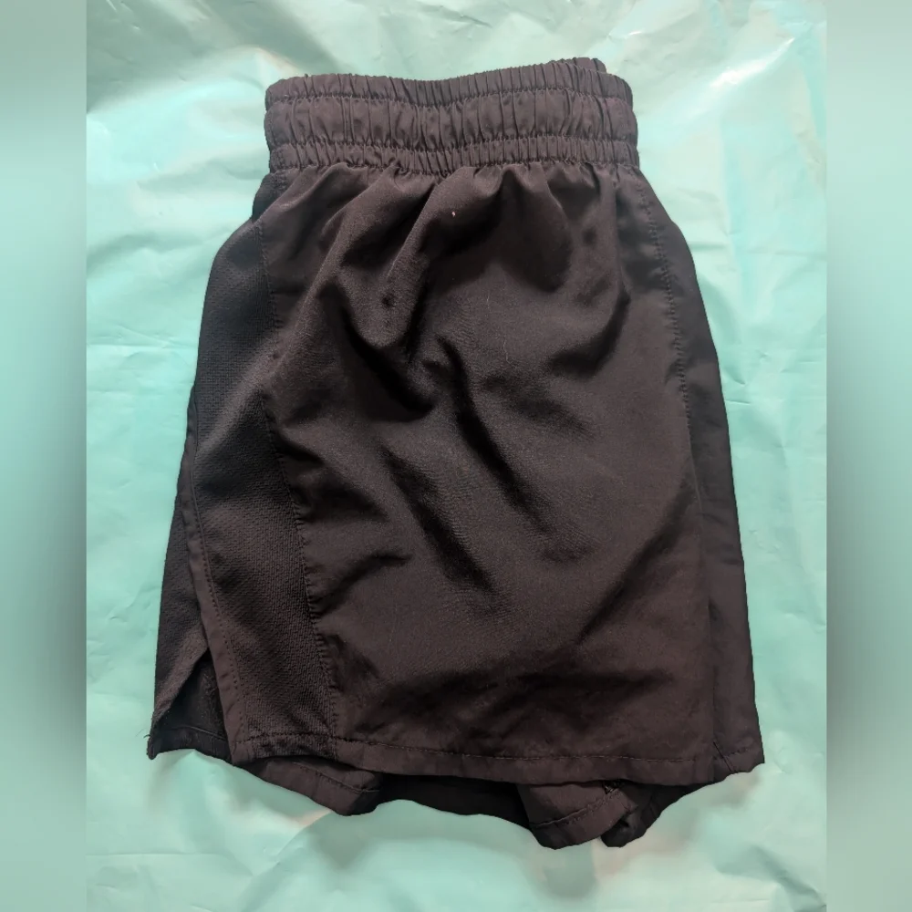 Nike Dri-Fit Black Shorts, Lined, Girls Large